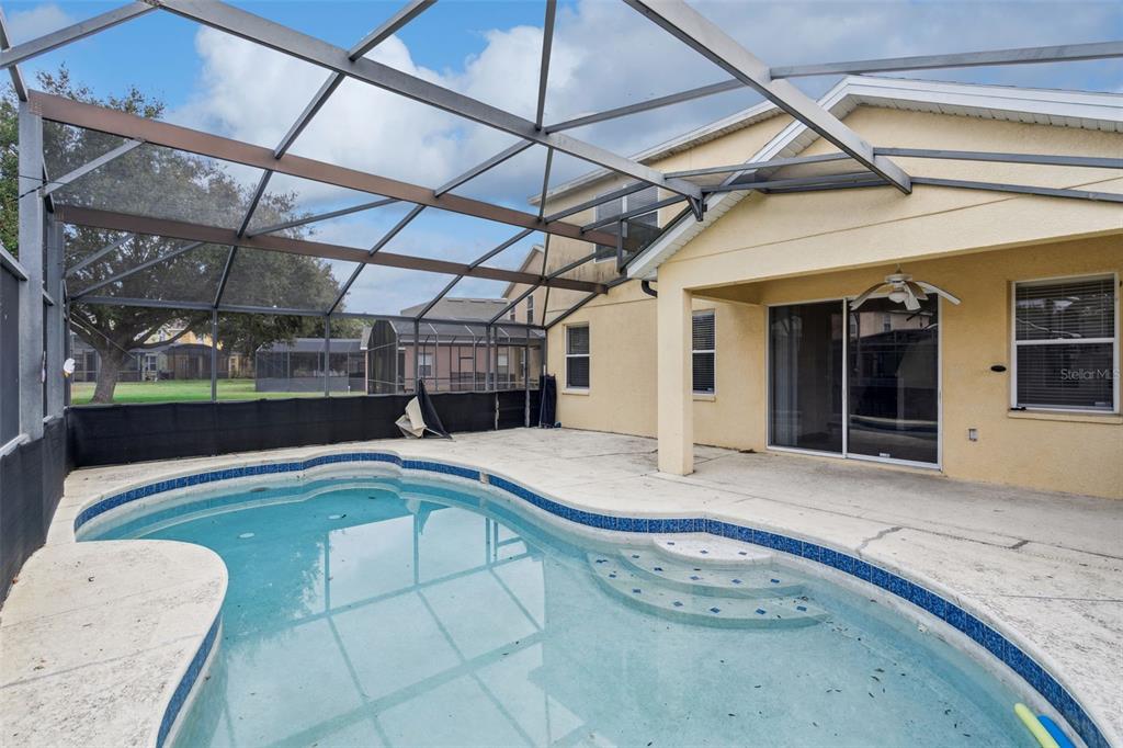 1755 Royal Ridge Drive Davenport, FL 33896 - Photo 16 of 25 a view of a indoor swimming pool