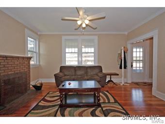 538 St Louis Road Collinsville, IL 62234 - Photo 5 of 17 Gallery Image 5
