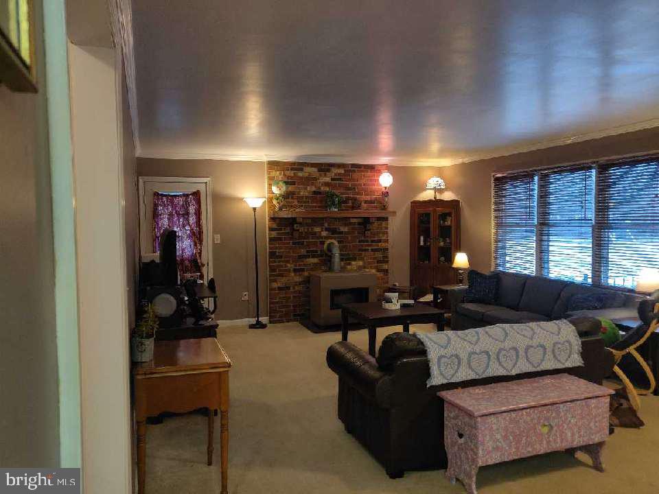 5444 Courtneys Corner Road Sumerduck, VA 22742 - Photo 3 of 12