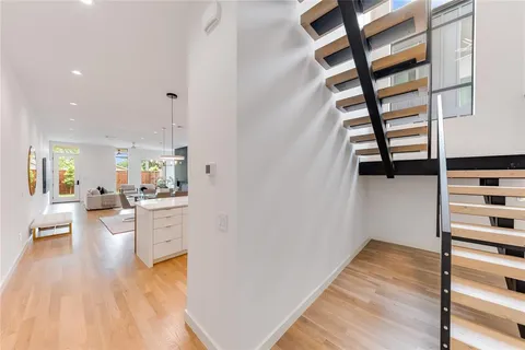 $1,249,900 | 1911 Euclid Avenue, Dallas, TX 75206