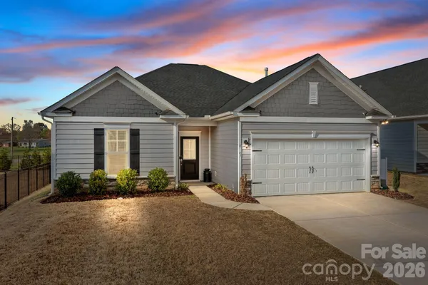 $325,000 | 8147 Mccormick Street, Terrell, NC 28682