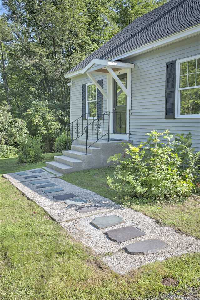 19 Graves Road Keene, NH 03431 - Photo 3 of 28