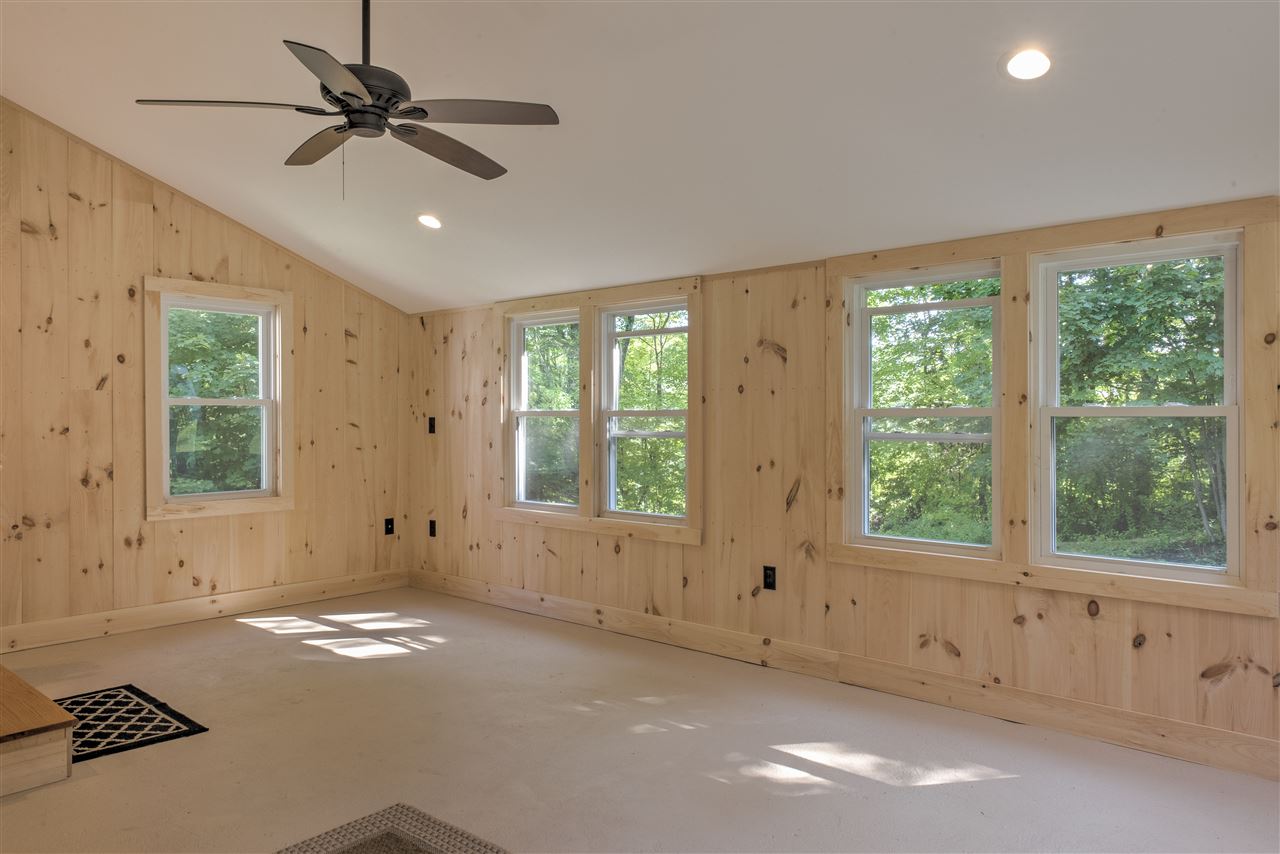 19 Graves Road Keene, NH 03431 - Photo 7 of 28