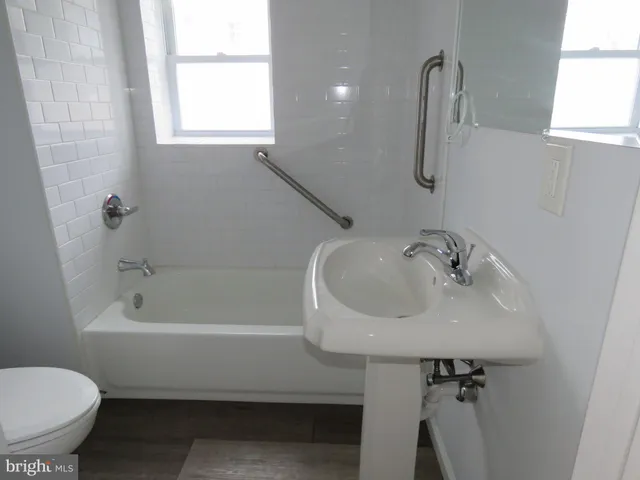 $2,200 | 1060 Elwood Avenue, Bensalem, PA 19020