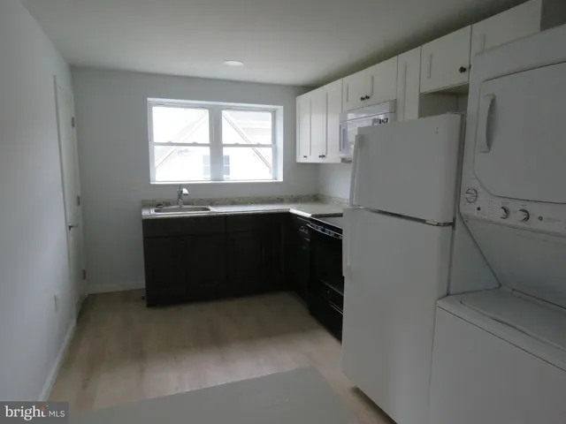 $2,200 | 1060 Elwood Avenue, Bensalem, PA 19020