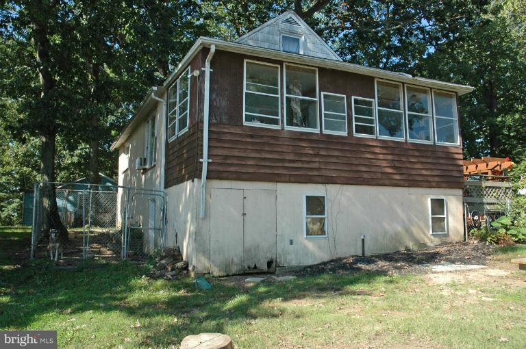 11015 Bowerman Road White Marsh, MD 21162 - Photo 16 of 27 Exterior (Front)