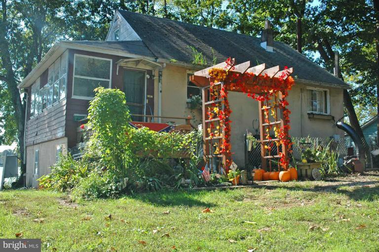 11015 Bowerman Road White Marsh, MD 21162 - Photo 17 of 27 Exterior (General)