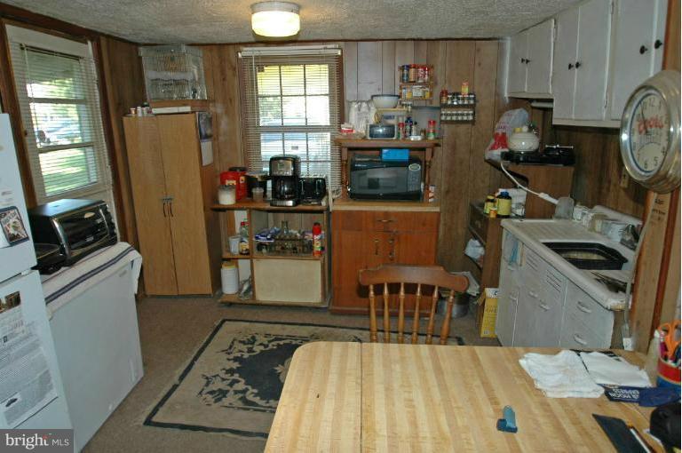 11015 Bowerman Road White Marsh, MD 21162 - Photo 5 of 27 Kitchen