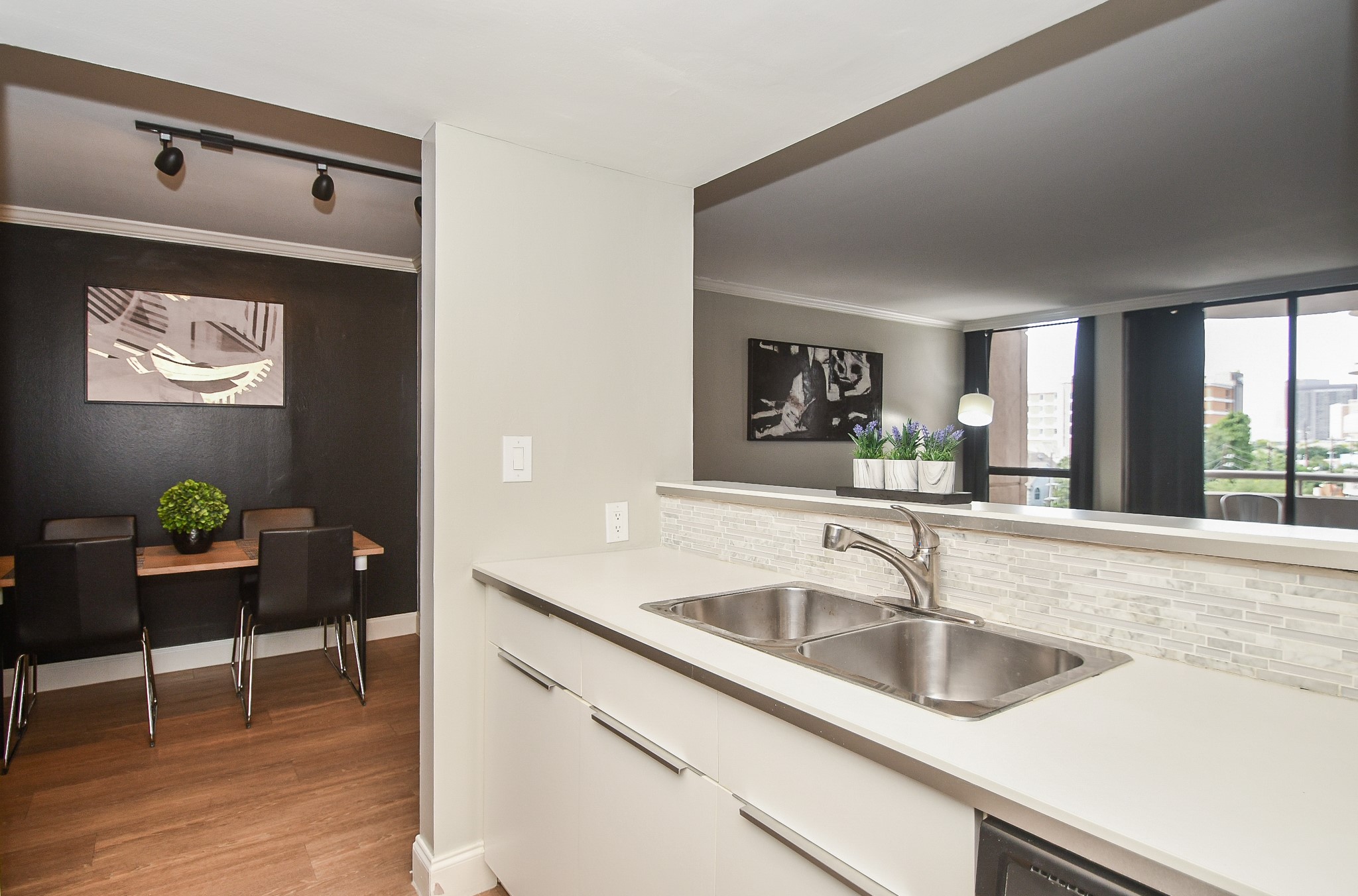 3525 Sage Road, Unit 514 Houston, TX 77056 - Photo 18 of 31