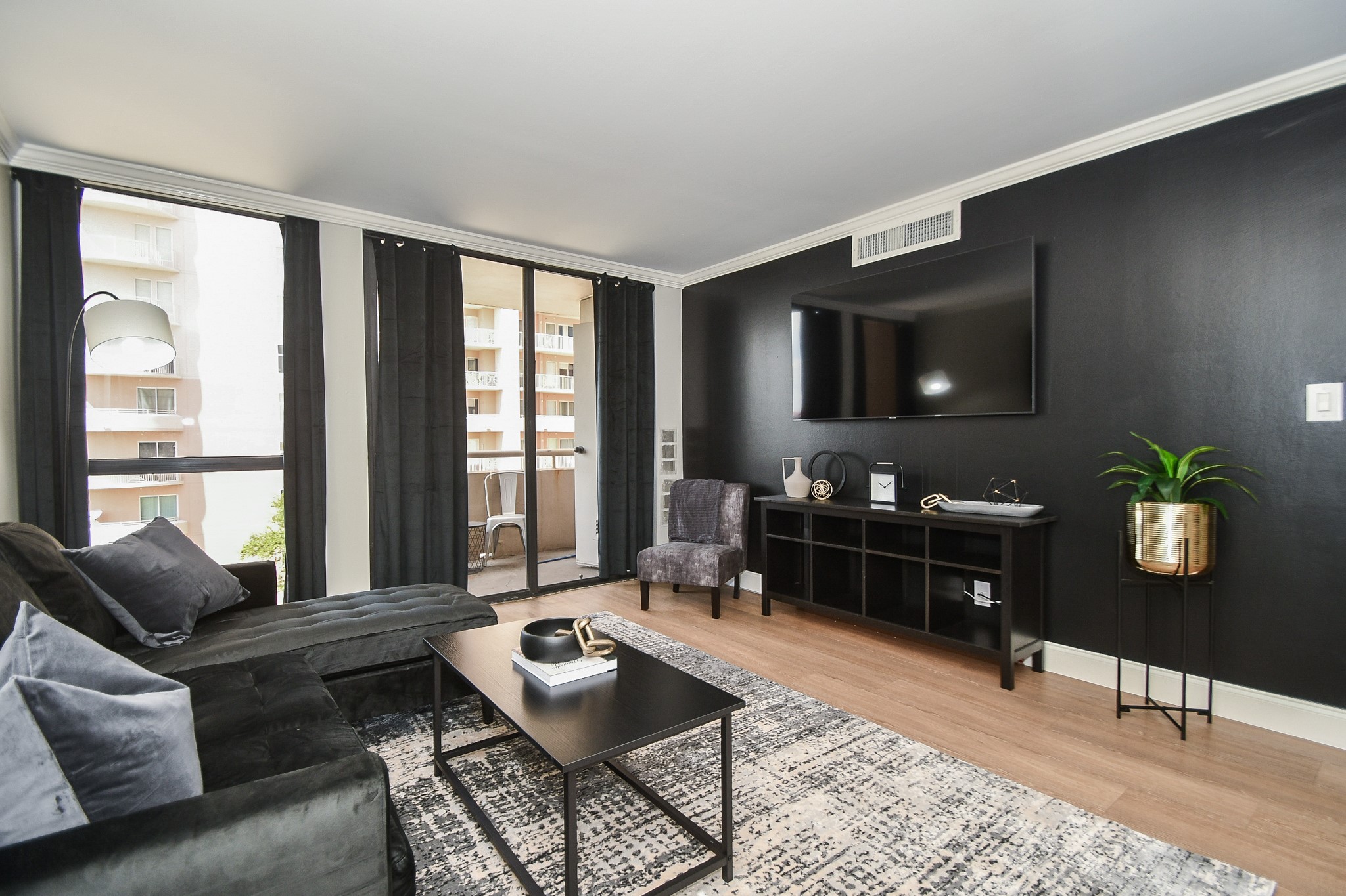 3525 Sage Road, Unit 514 Houston, TX 77056 - Photo 10 of 31