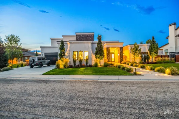 $2,599,999 | 3492 East Heartleaf Drive, Boise, ID 83716