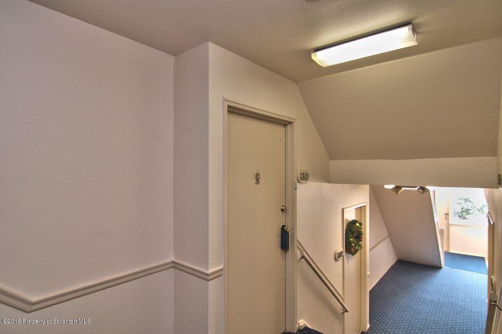 1301 Summit Pointe Scranton, PA 18508 - Photo 34 of 37
