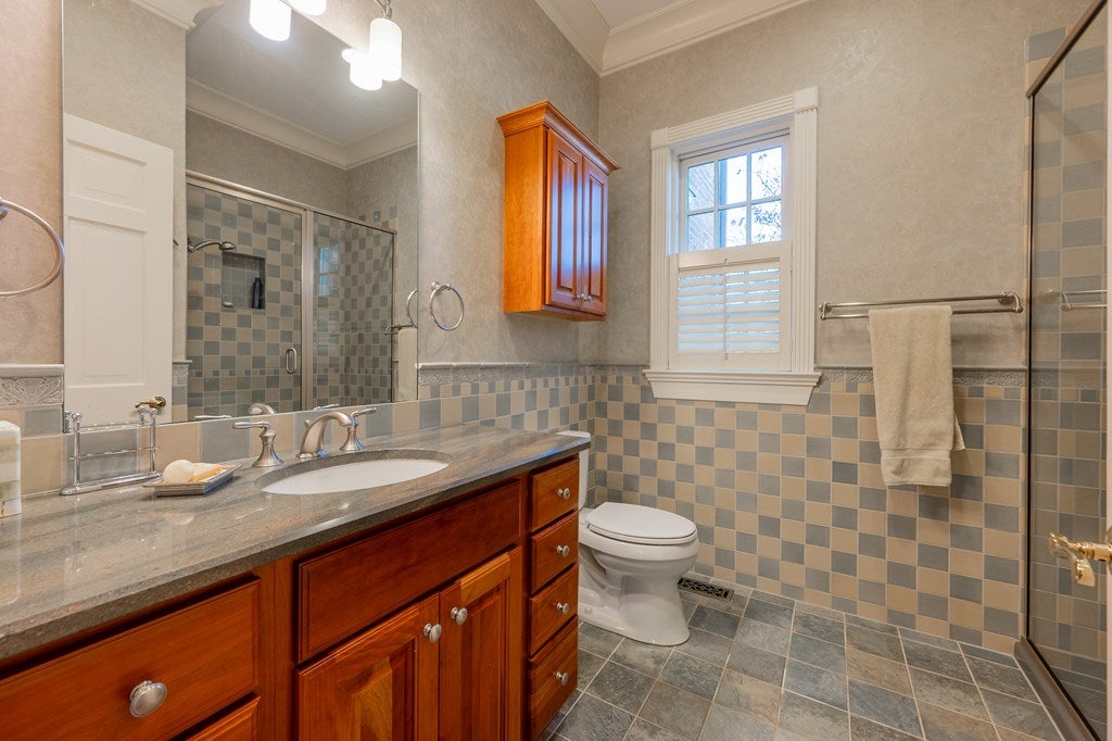 160 Brushy Mountain Road Rural Retreat, VA 24368 - Photo 16 of 97 Gallery Image 16