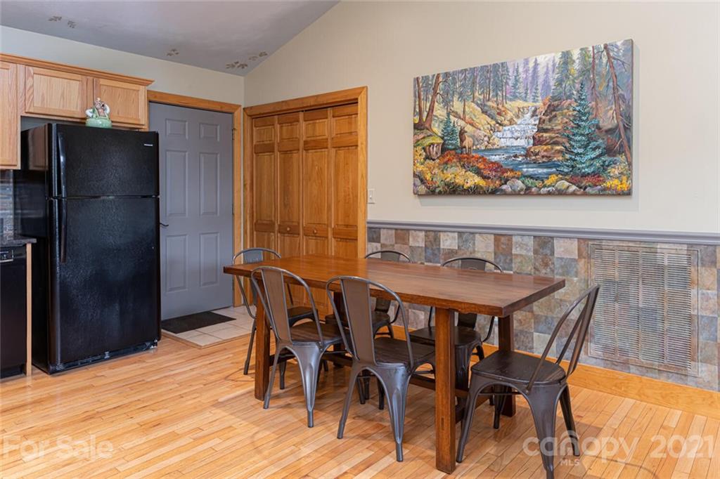 58 Dry Spring Road Candler, NC 28715 - Photo 17 of 37 Gallery Image 17