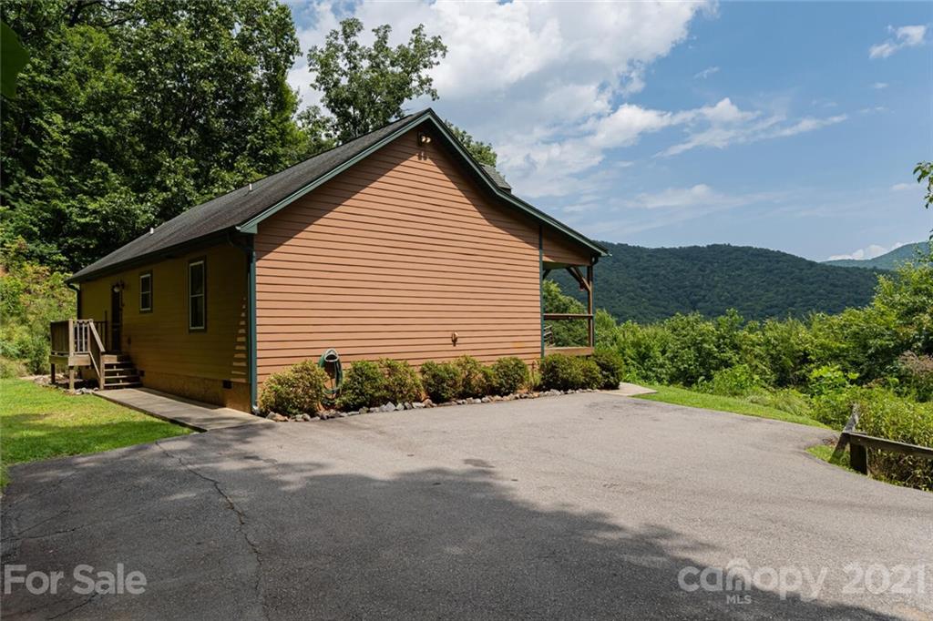 58 Dry Spring Road Candler, NC 28715 - Photo 27 of 37 Gallery Image 27