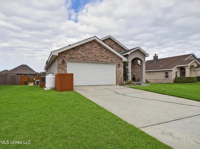 $424,900 | 14087 Maddie Circle, D'Iberville, MS 39540