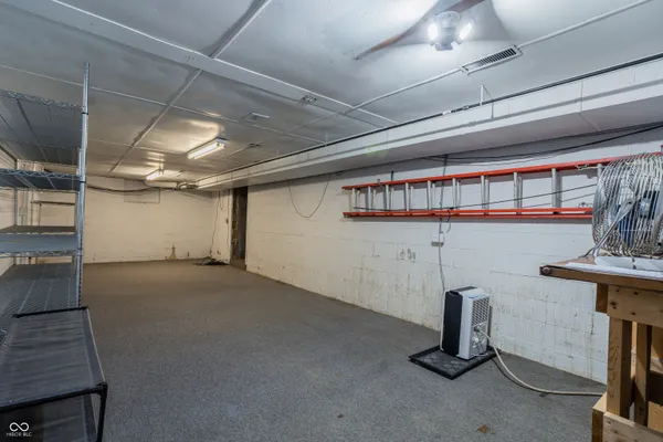 $90,000 | 949 East Luray Road, Springport, IN 47386