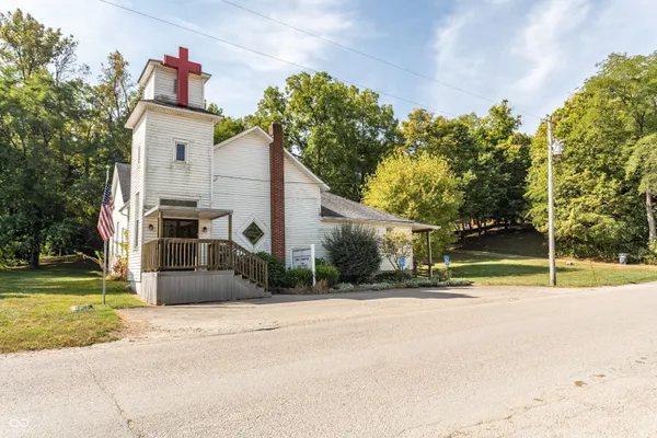 $90,000 | 949 East Luray Road, Springport, IN 47386