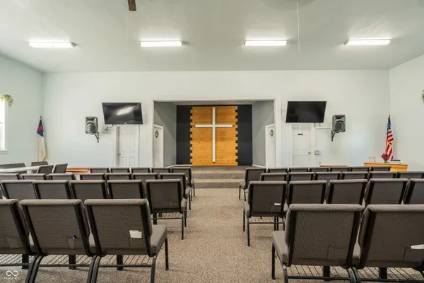 $90,000 | 949 East Luray Road, Springport, IN 47386