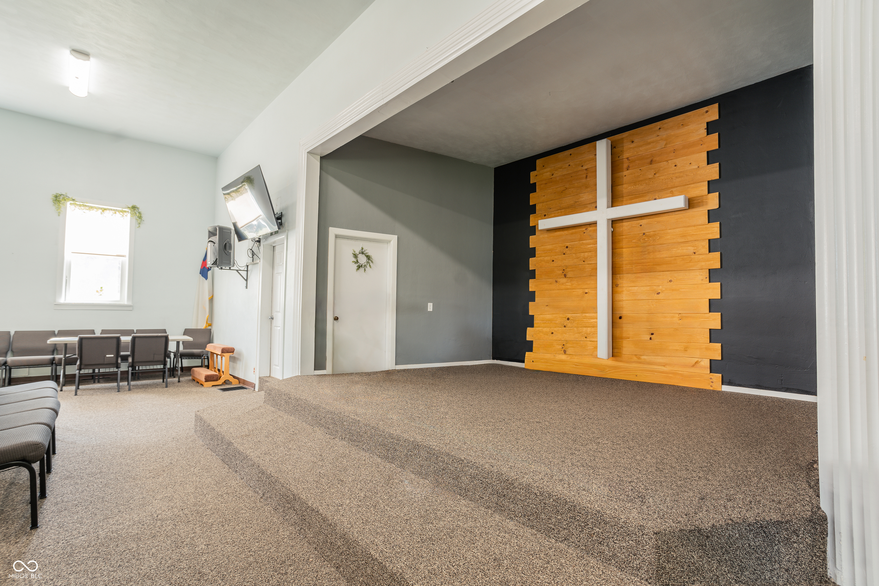 949 East Luray Road Springport, IN 47386 - Photo 9 of 48