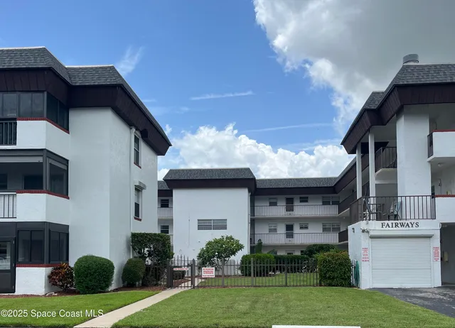 $145,000 | 725 Port Malabar Boulevard Northeast, Unit 200, Palm Bay, FL 32905