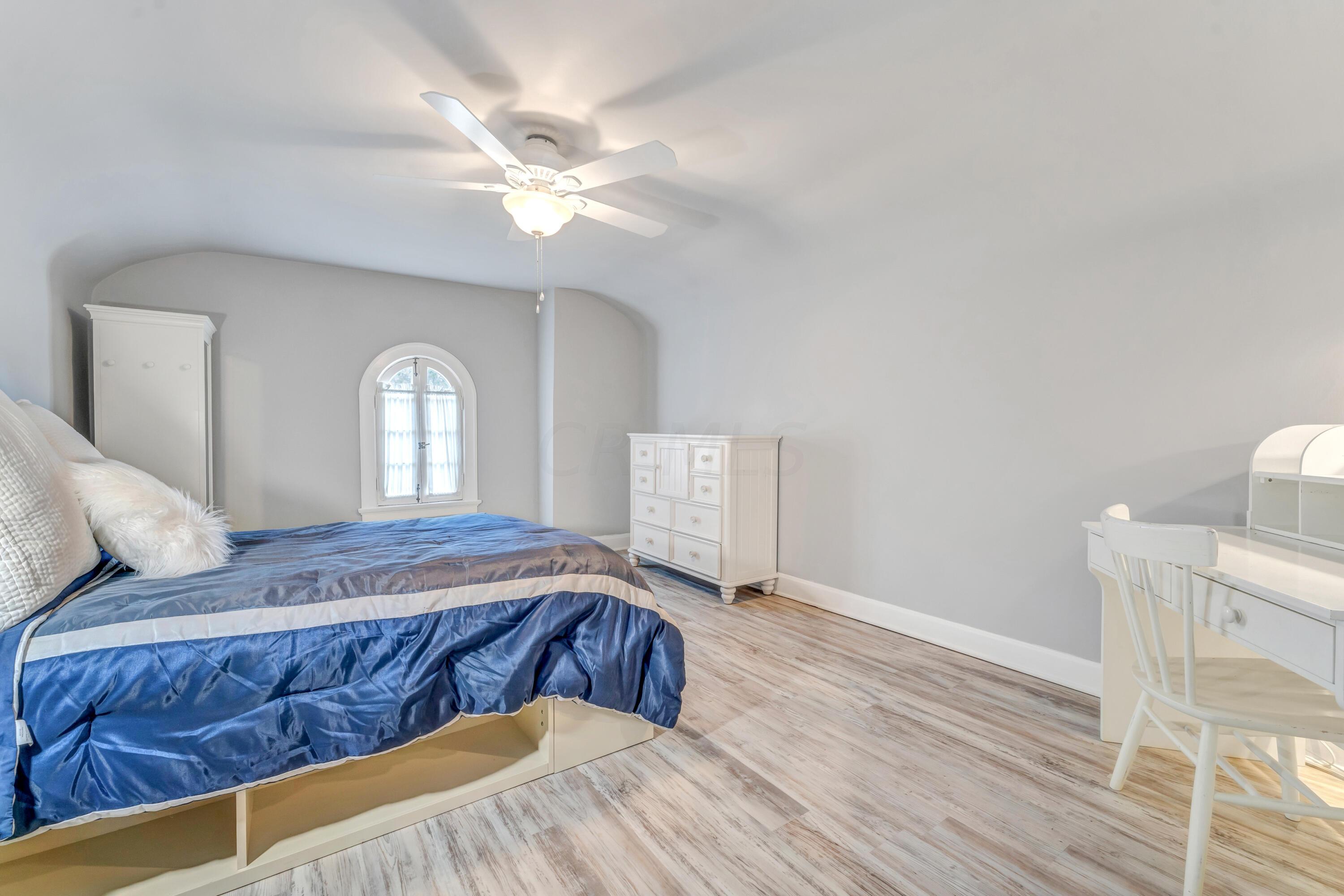 2434 Bryden Road Bexley, OH 43209 - Photo 37 of 50 DSC00163-2