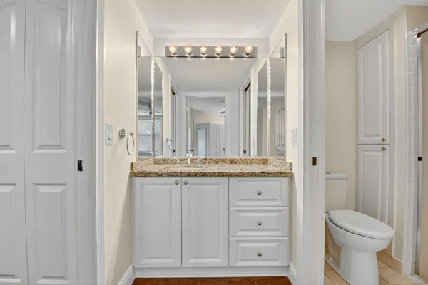 $374,900 | 203 Andover Court, Unit 2C, Boynton Beach, FL 33436