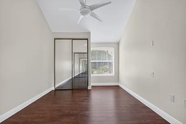 $374,900 | 203 Andover Court, Unit 2C, Boynton Beach, FL 33436