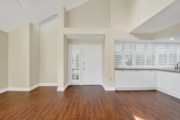 $374,900 | 203 Andover Court, Unit 2C, Boynton Beach, FL 33436