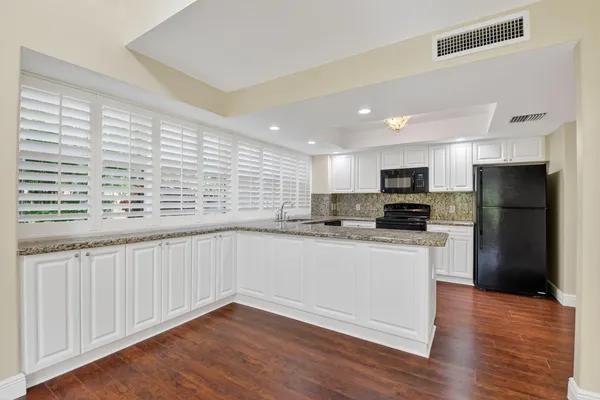 $374,900 | 203 Andover Court, Unit 2C, Boynton Beach, FL 33436