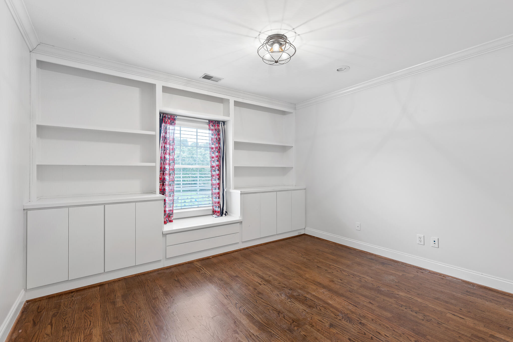 1271 Enclave Road Chattanooga, TN 37415 - Photo 41 of 52 Office