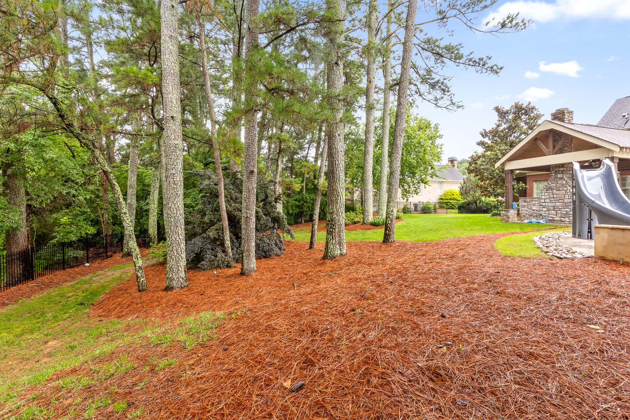1271 Enclave Road Chattanooga, TN 37415 - Photo 47 of 52 Backyard