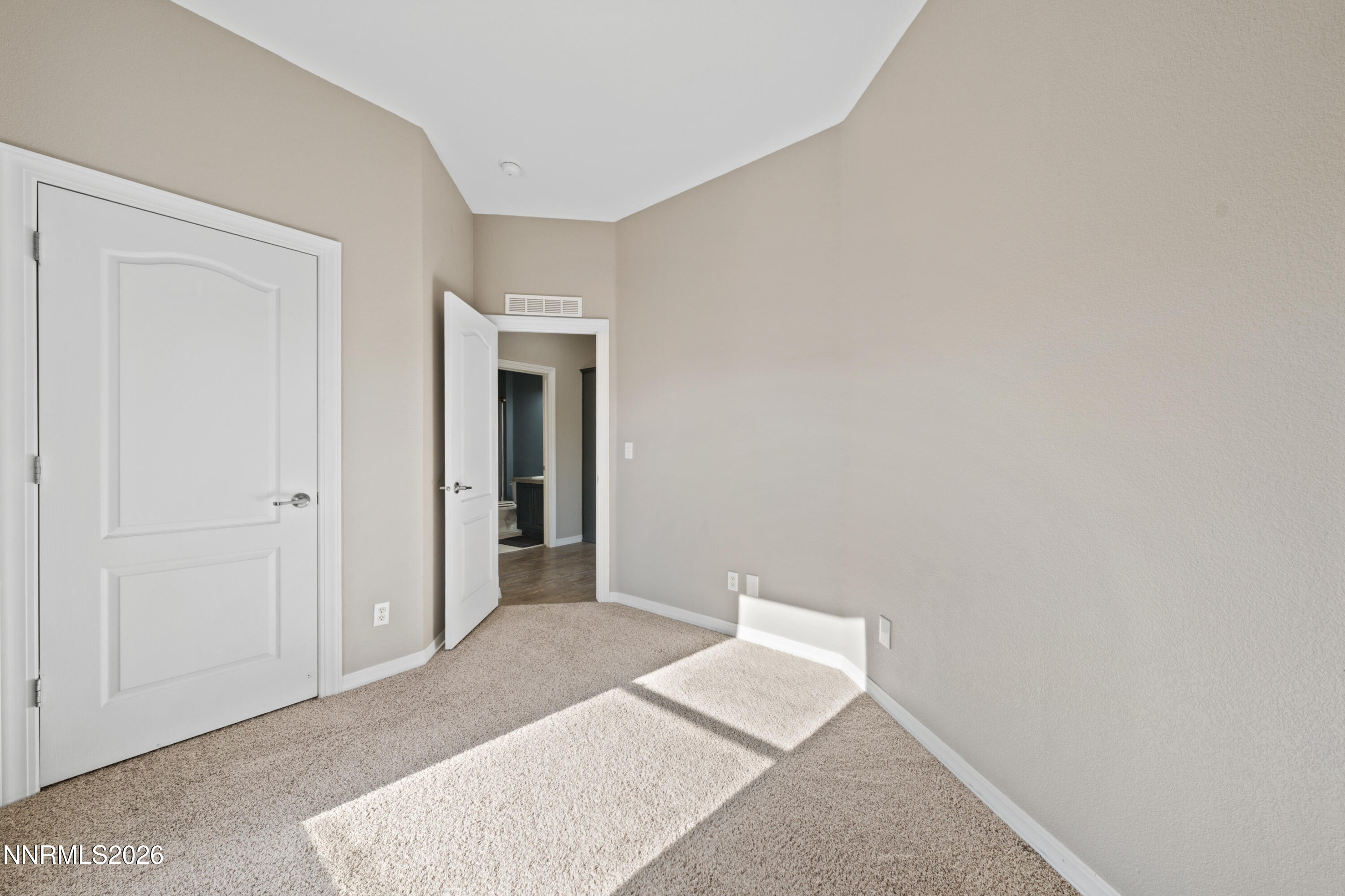 16105 Frontier Road Reno, NV 89508 - Photo 34 of 66 A7V04427