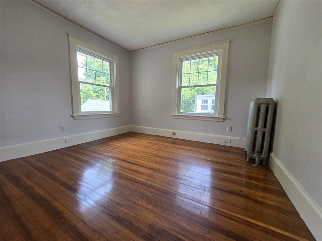 19 Rowe Street, Unit 2 Newton, MA 02466 - Photo 12 of 12