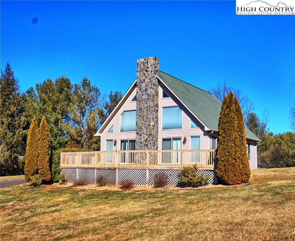 298 Clear View Ridge Crumpler, NC 28617 - Photo 1 of 28 Gallery Image 1