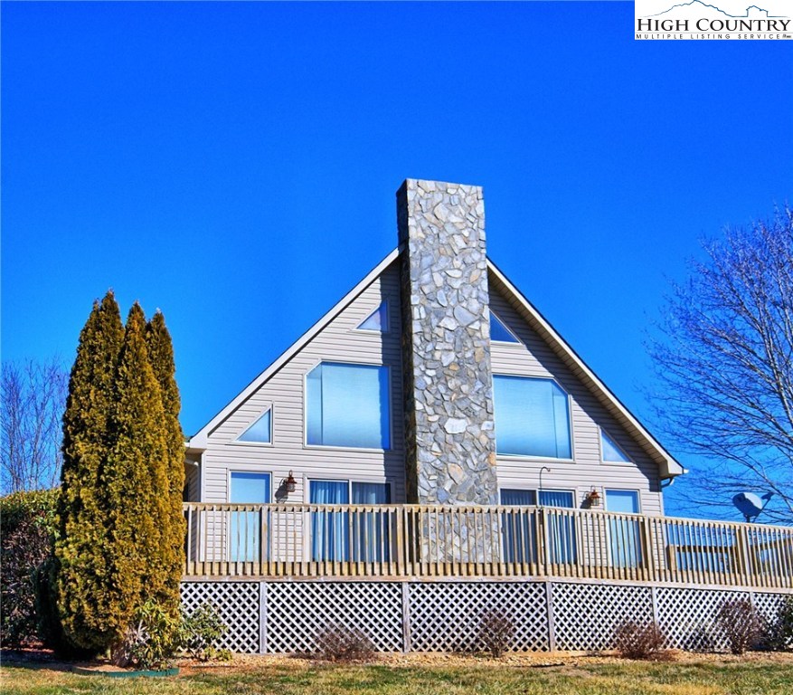 298 Clear View Ridge Crumpler, NC 28617 - Photo 4 of 28 Gallery Image 4