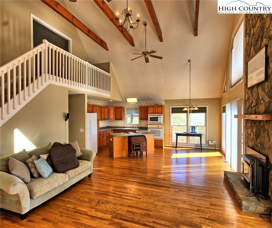 298 Clear View Ridge Crumpler, NC 28617 - Photo 7 of 28 Gallery Image 7
