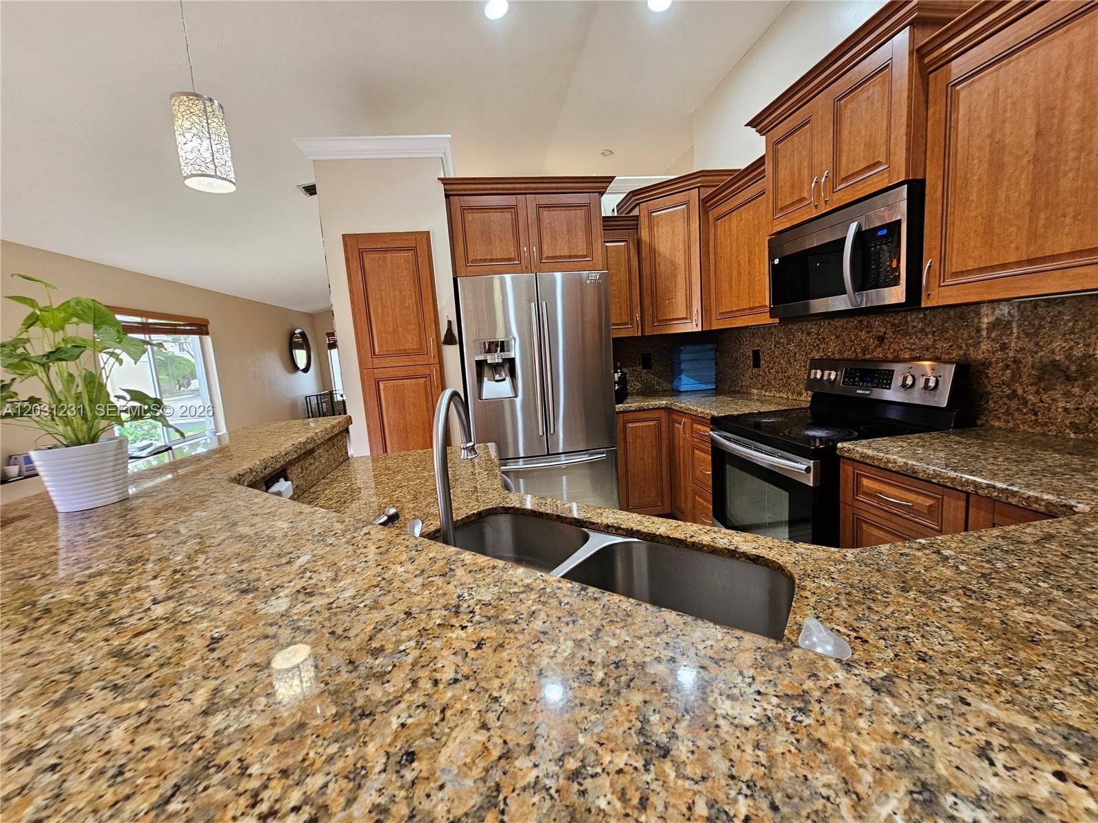 4232 Mahogany Ridge Drive Weston, FL 33331 - Photo 11 of 51