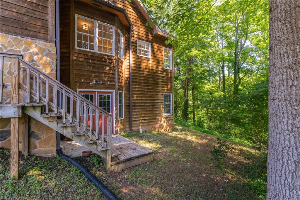 833 East Country Club Road Mount Airy, NC 27030 - Photo 40 of 50 Gallery Image 40