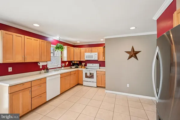$585,000 | 530 Avenue Avenue East, Feasterville-Trevose, PA 19053