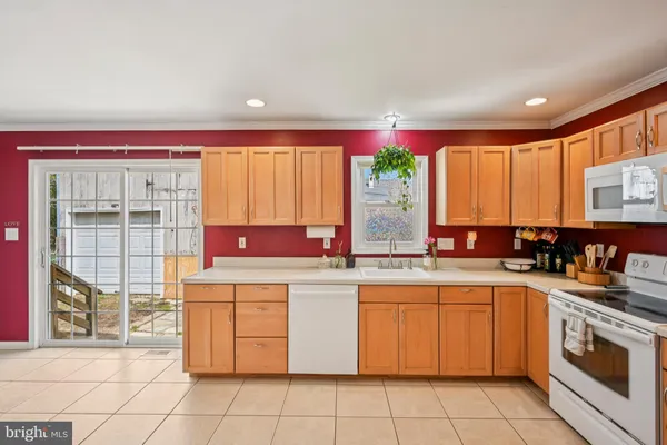 $585,000 | 530 Avenue Avenue East, Feasterville-Trevose, PA 19053