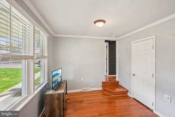 $585,000 | 530 Avenue Avenue East, Feasterville-Trevose, PA 19053