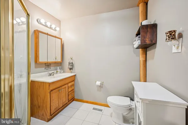 $585,000 | 530 Avenue Avenue East, Feasterville-Trevose, PA 19053