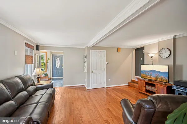 $585,000 | 530 Avenue Avenue East, Feasterville-Trevose, PA 19053
