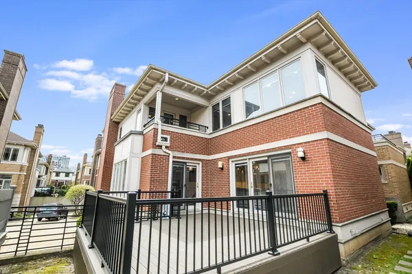 $12,000 | 1308 South Plymouth Court, Chicago, IL 60605