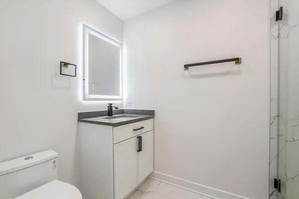 $12,000 | 1308 South Plymouth Court, Chicago, IL 60605