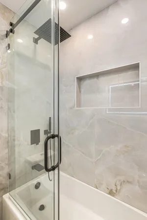 $12,000 | 1308 South Plymouth Court, Chicago, IL 60605