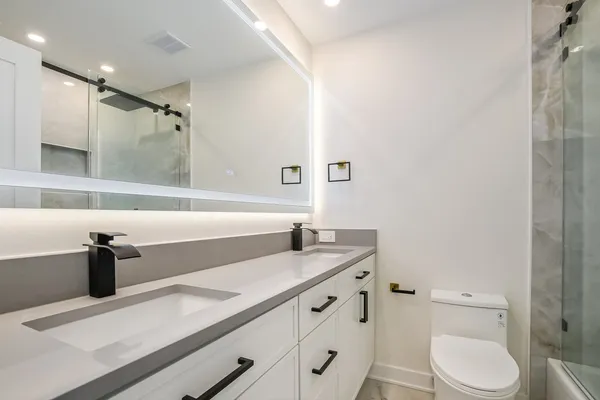 $12,000 | 1308 South Plymouth Court, Chicago, IL 60605