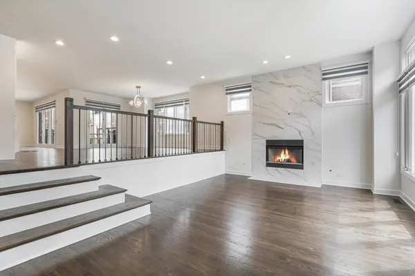 $12,000 | 1308 South Plymouth Court, Chicago, IL 60605