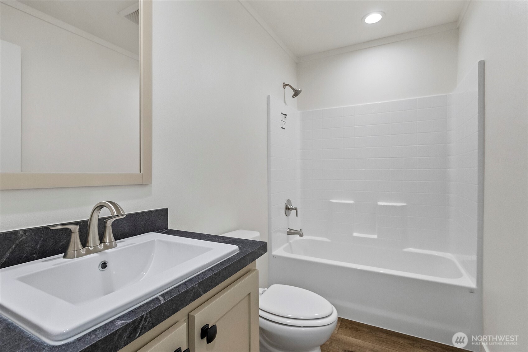 439 Sycamore Road Coupeville, WA 98239 - Photo 16 of 23 Gallery Image 16
